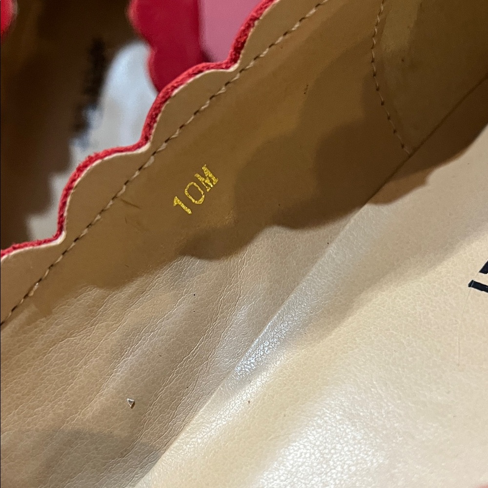 Vaneli Red Scalloped Flats - Picture 13 of 13